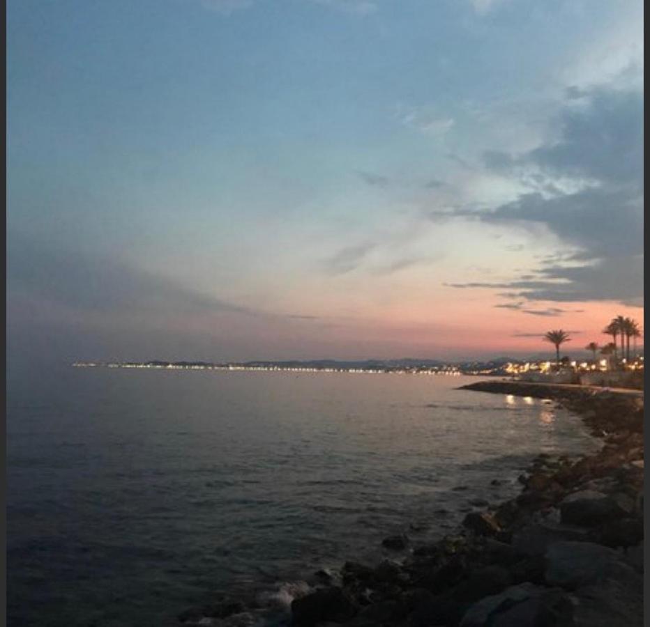 Apartamentos Torreon Del Mar Benalmadena Luaran gambar