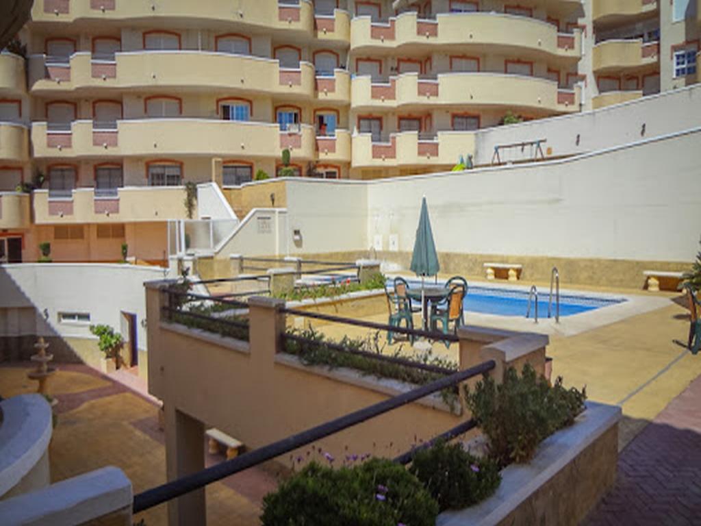 Apartamentos Torreon Del Mar Benalmadena Bilik gambar
